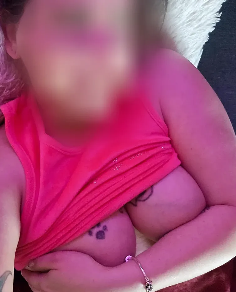 Esther, 35