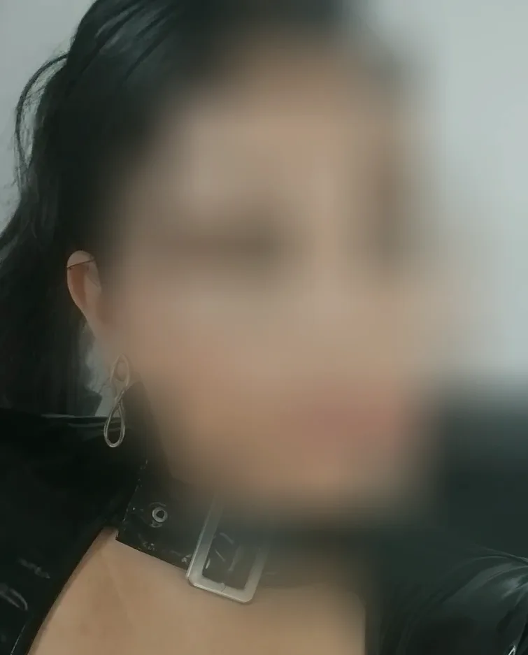 Katrine, 35